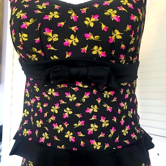 🌷BETSY JOHNSON DRESS🌷  - Picture 2 of 7